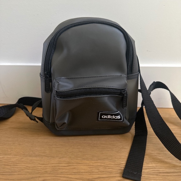 Adidas Mini Backpack - Picture 1 of 4